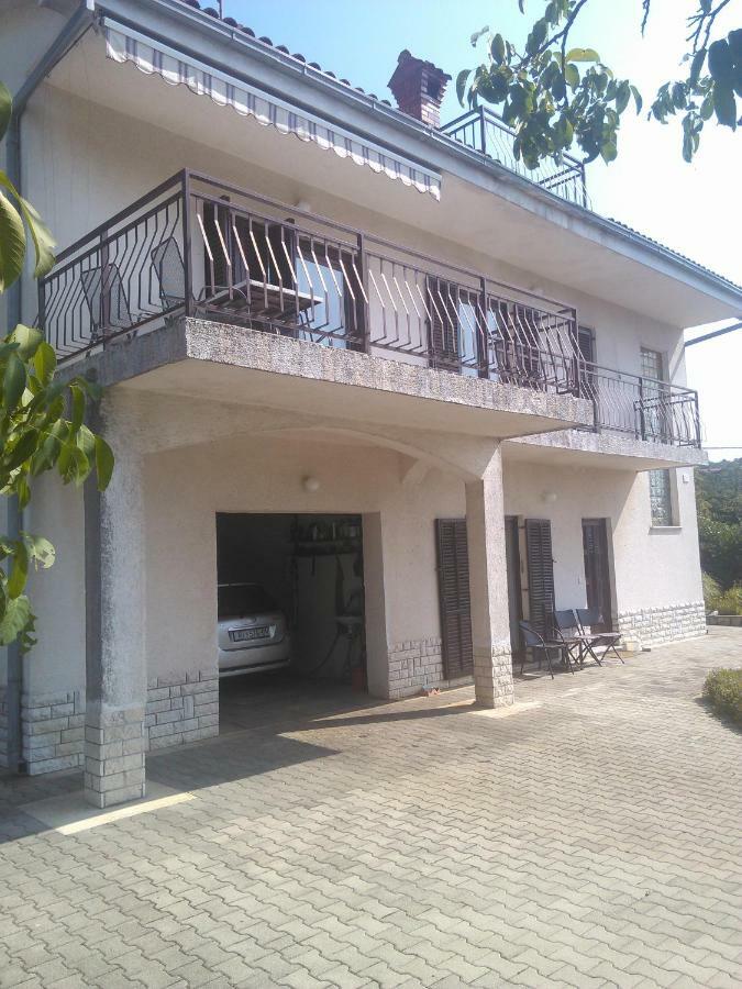 Viki Apartment คาสตาฟ ภายนอก รูปภาพ