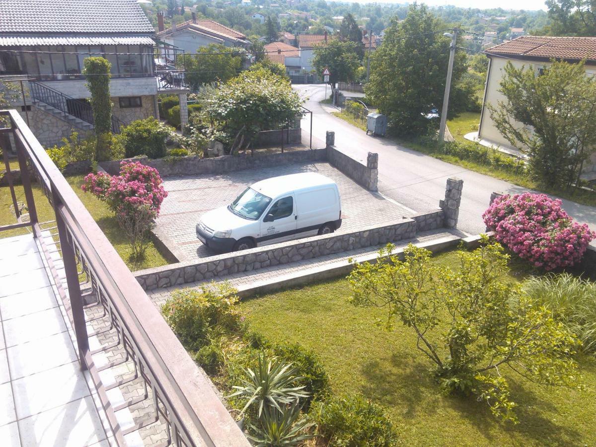 Viki Apartment คาสตาฟ ภายนอก รูปภาพ