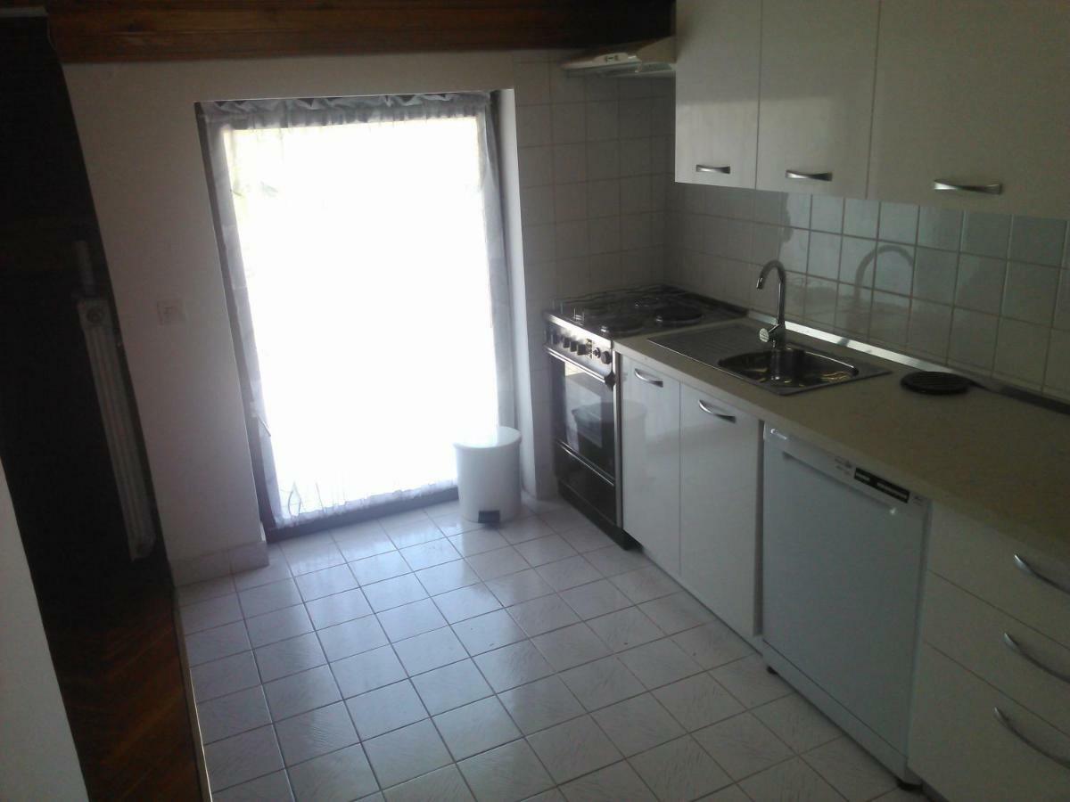 Viki Apartment คาสตาฟ ภายนอก รูปภาพ